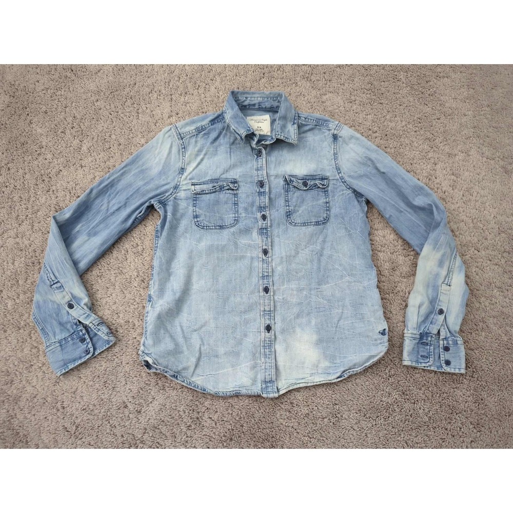 American Eagle Button Up Shirt Womens M Light Wash Denim Western